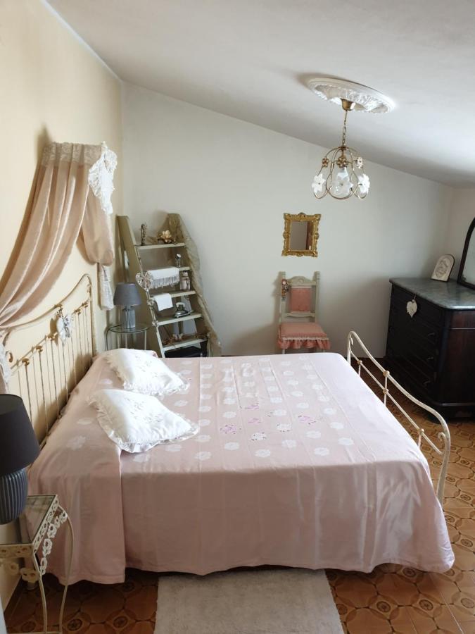 הוילה Castelnuovo Parano Casa Di Mamma Rosa מראה חיצוני תמונה